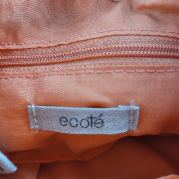 NWT Urban Outfitters Ecote Tangerine Faux Leather Fringe Crossbody Bag - Picture 9 of 10